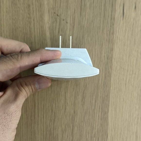 TP-Link RE200 AC750 Wireless Dual Band Wi-Fi Range Extender / Repeater / Booster - Picture 6 of 7